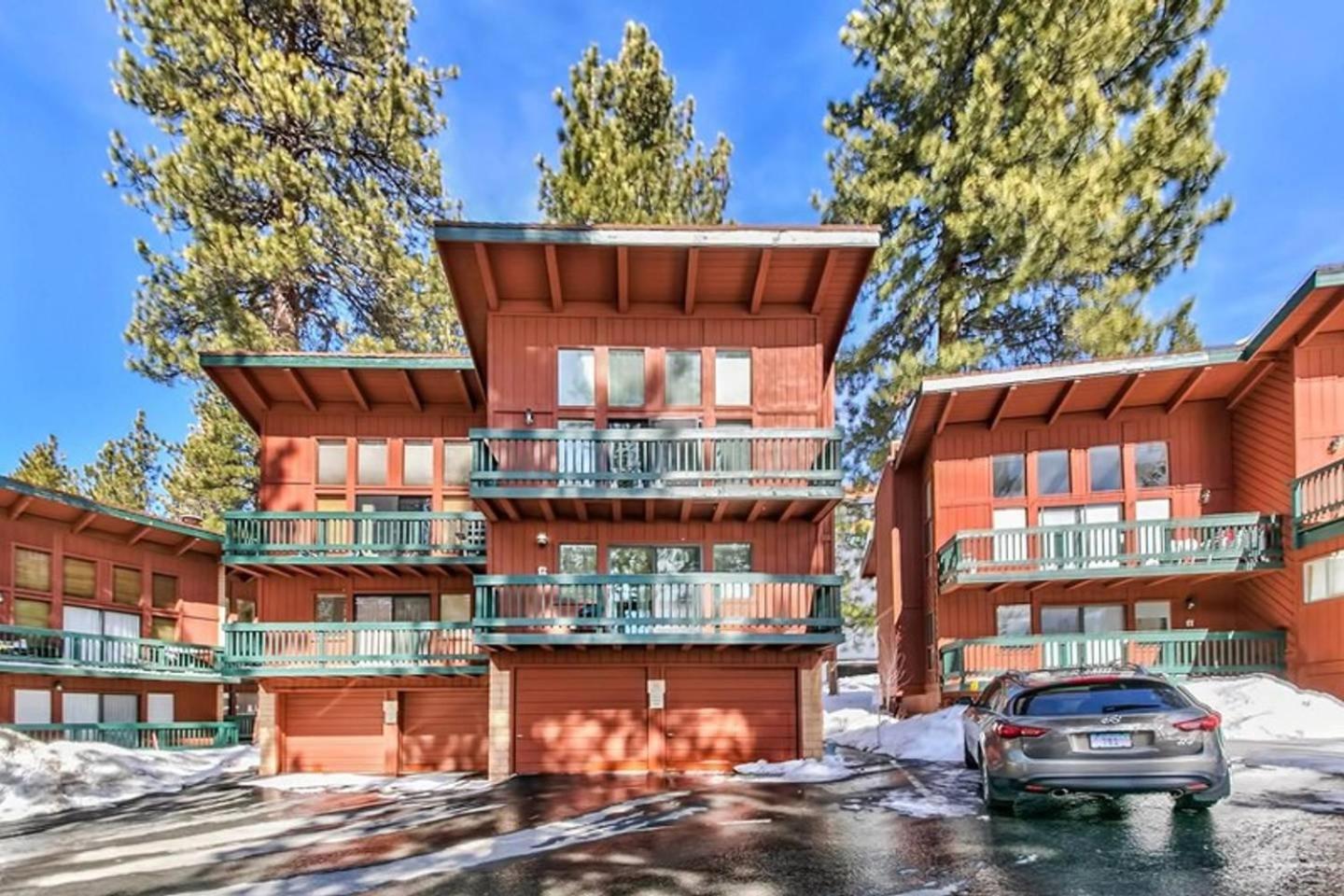 Ski Run Summer Condo, Dog Friendly